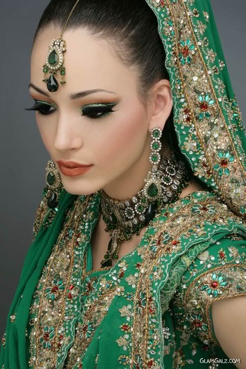 Koleksi Foto Cantik Make Up Gadis India Tema Pernikahan