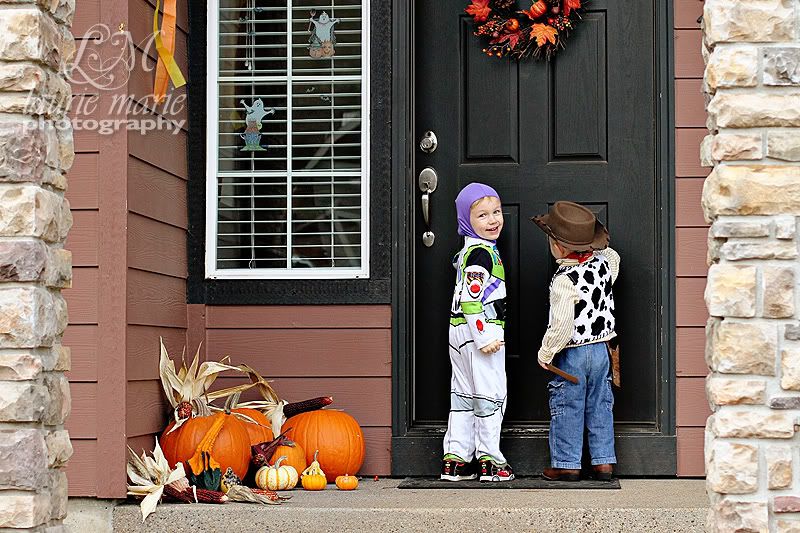 Buzz Lightyear,Sheriff Woody,Toy Story,Halloween,Trick-Or-Treat