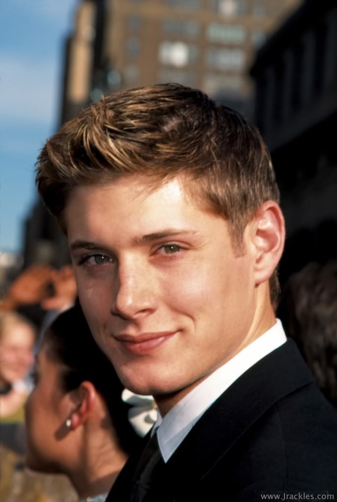 Young Jensen at the 1999 Daytime Emmys Sooooo cute