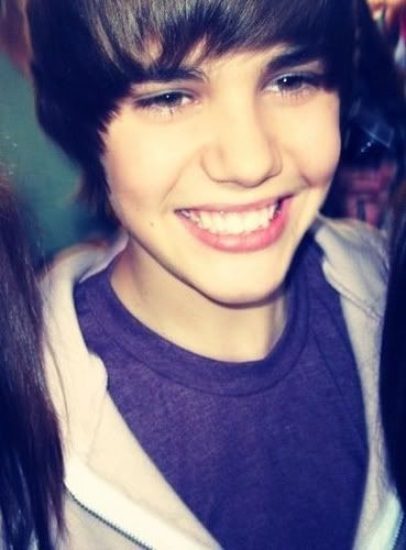 Justin Bieber Cute Smile. justin bieber Pictures, Images