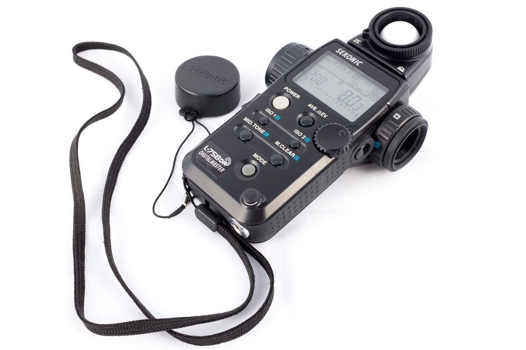 IMAGE: http://i752.photobucket.com/albums/xx168/filthy3/_57.jpg