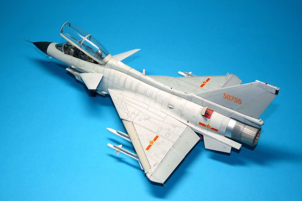 Bronco 1/48th Jian J-10S 'Vigorous Dragon' - The Display